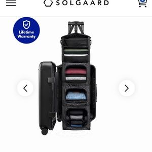 Carry-on suitcase closet Solegaard